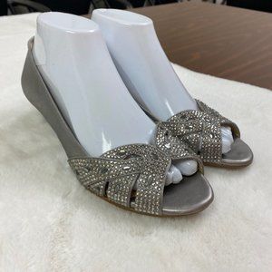 Alex Marie Symone Ceylon Kitten Heels Bling Rhinestones, size 8.5